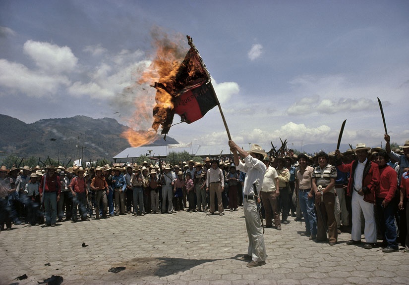 Art and Documentary Photography - Loading 078 copy.jpg