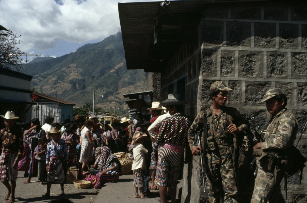 Art and Documentary Photography - Loading 41.jpg