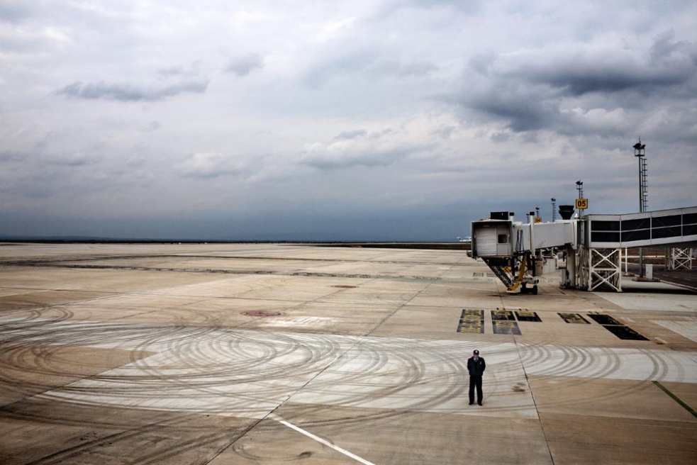 Art and Documentary Photography - Loading Meyer_04.jpg