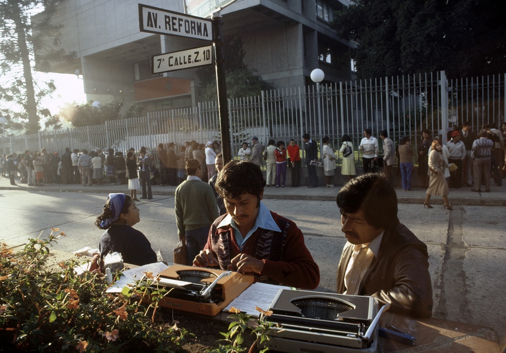 Art and Documentary Photography - Loading 061 copy.jpg