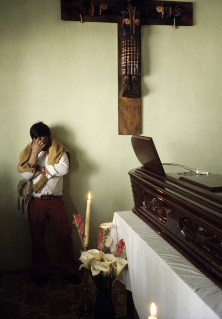 Art and Documentary Photography - Loading 070 copy.jpg