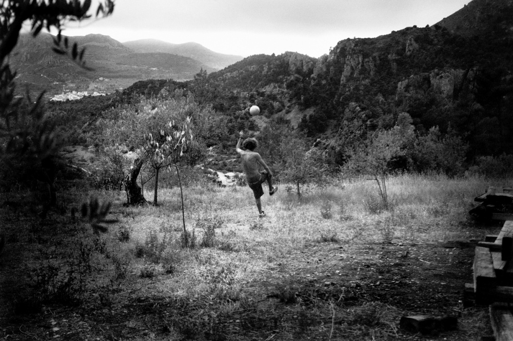 Art and Documentary Photography - Loading On this side of the mountain_16.JPG