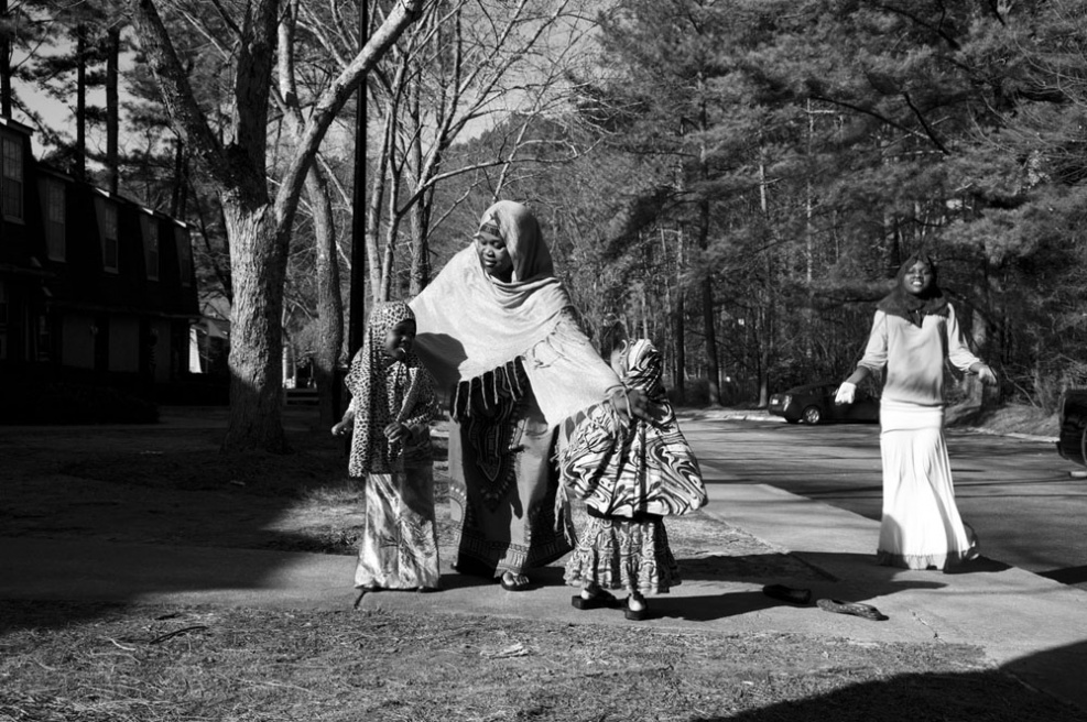 Art and Documentary Photography - Loading Resettled_F051.jpg