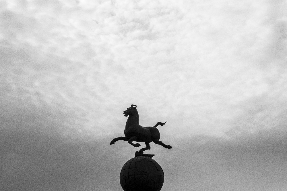 Art and Documentary Photography - Loading tahir_un_001.jpg