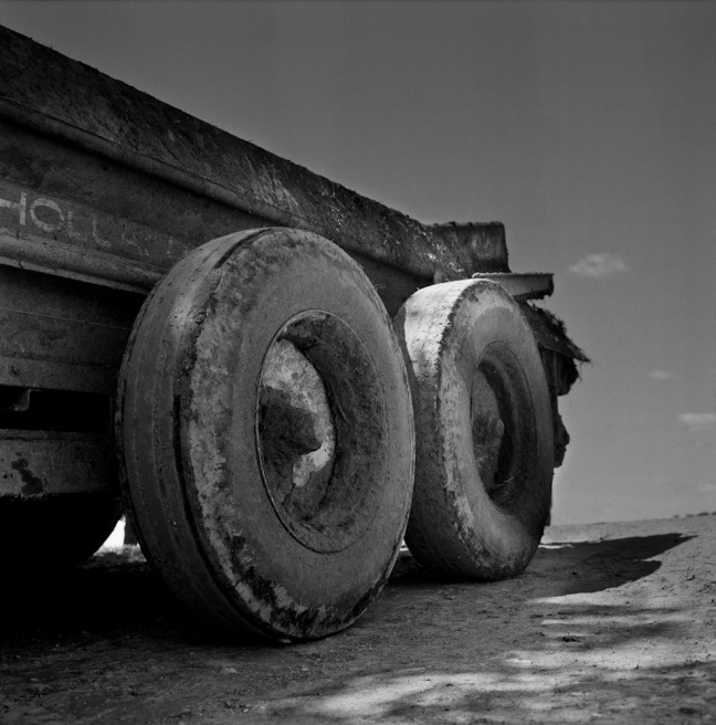 Art and Documentary Photography - Loading 0046_Skye_Chalmers_Inc.jpg