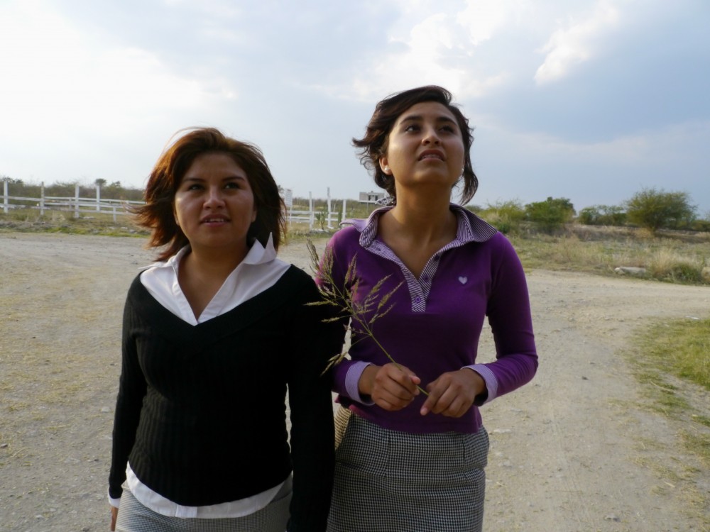 Art and Documentary Photography - Loading Gema y Ruby.egg