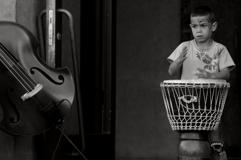 Art and Documentary Photography - Loading Drums2 2010.jpg