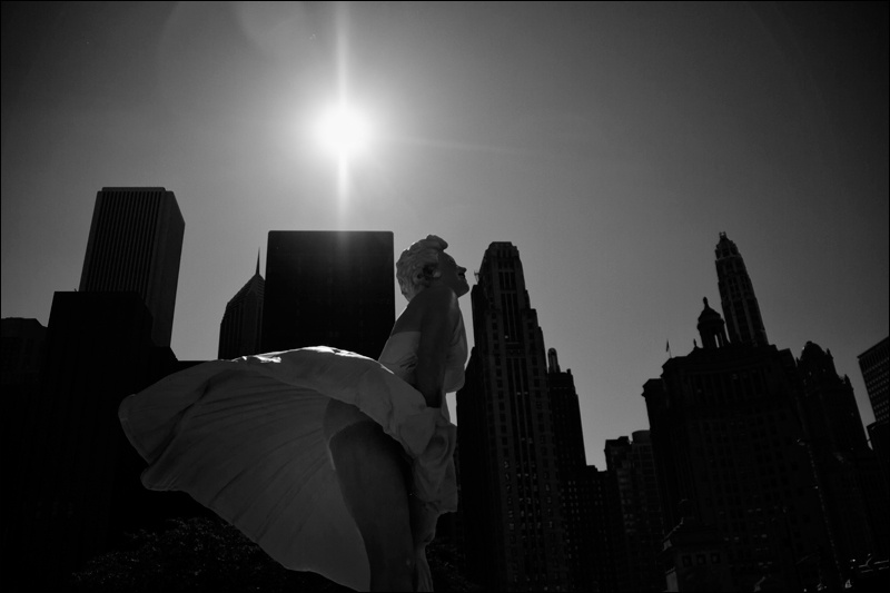 Art and Documentary Photography - Loading marilyn-2BWw.jpg