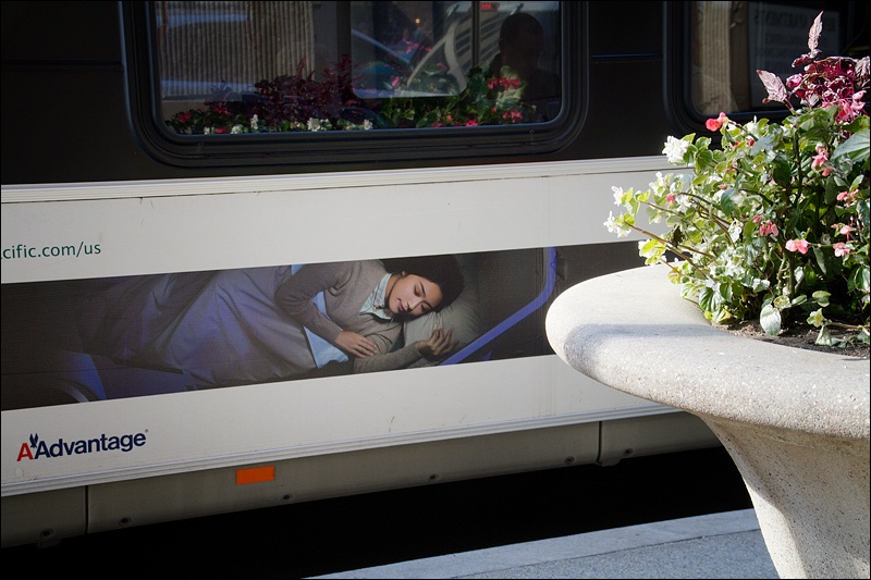 Art and Documentary Photography - Loading mujer-durmiendo-2W.jpg