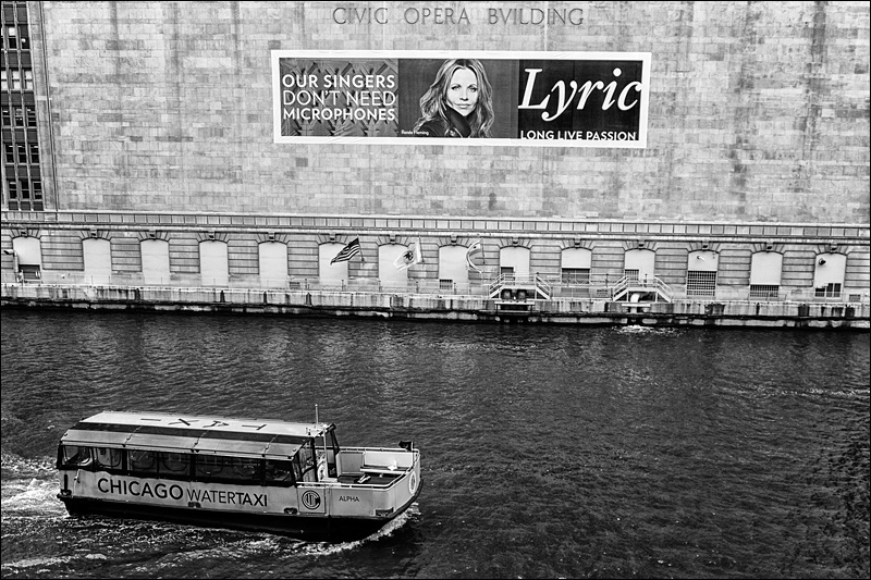 Art and Documentary Photography - Loading opera-y-taxi-BWw.jpg