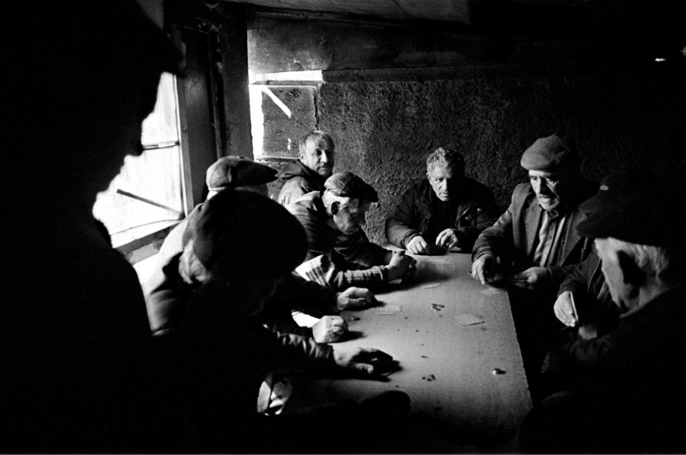 Art and Documentary Photography - Loading 041 Prolaz_Grecia,Thessaloniki 2012.jpg