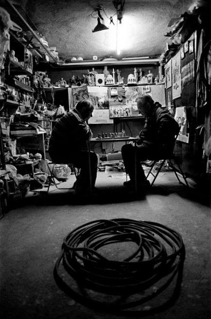 Art and Documentary Photography - Loading 049 Prolaz_MAcedonia,Skopje 2004.jpg