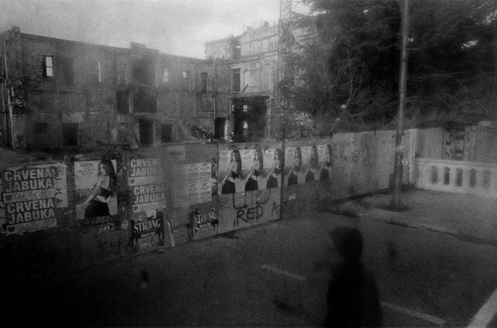 Art and Documentary Photography - Loading 064 Prolaz_Herzegovina,Mostar 2011.jpg