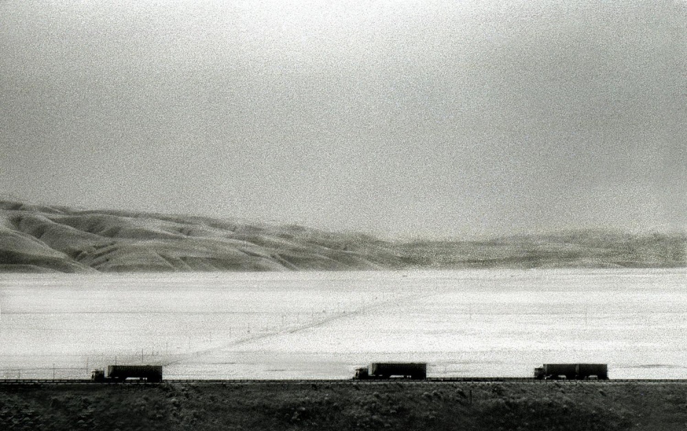 Art and Documentary Photography - Loading Grapevine, Ca 2.jpg