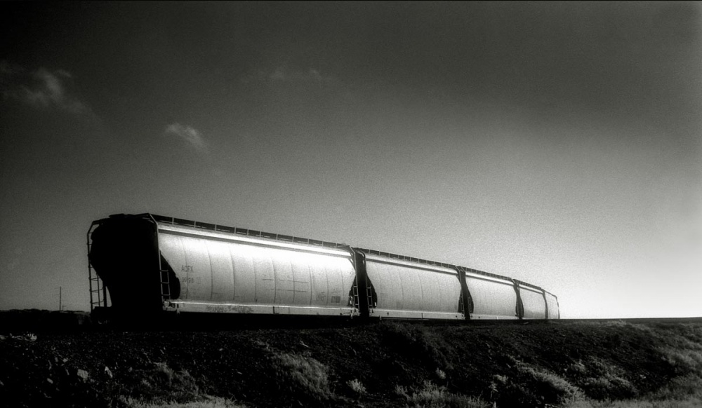 Art and Documentary Photography - Loading Lompoc, Ca.jpg