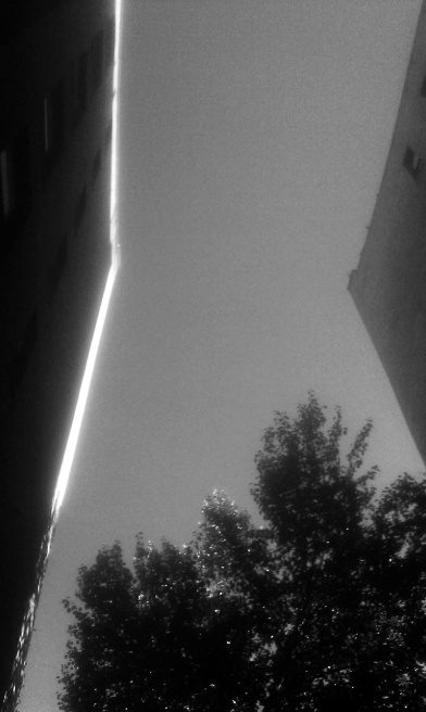 Art and Documentary Photography - Loading IMAG0312gs.jpg