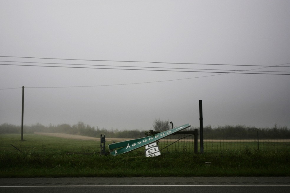 Art and Documentary Photography - Loading MattEich-Ohio-01.JPG