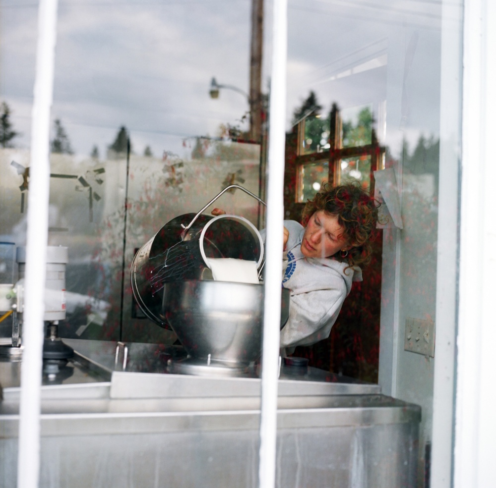 Art and Documentary Photography - Loading 07PouringMilk.jpg