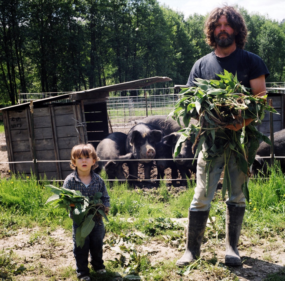 Art and Documentary Photography - Loading JohnAndElias.jpg